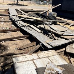 Free Wood 8340 Seventh Ave Hesperia, CA 92345
