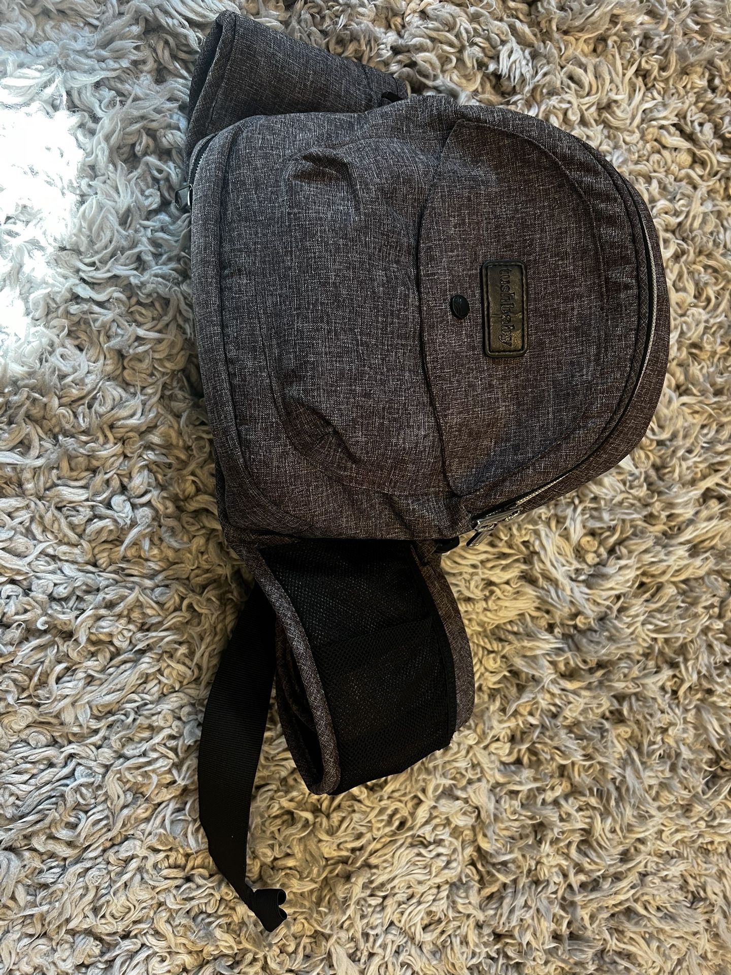 Tush baby Hip Carrier