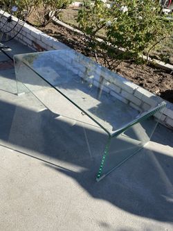Glass Coffee Table 