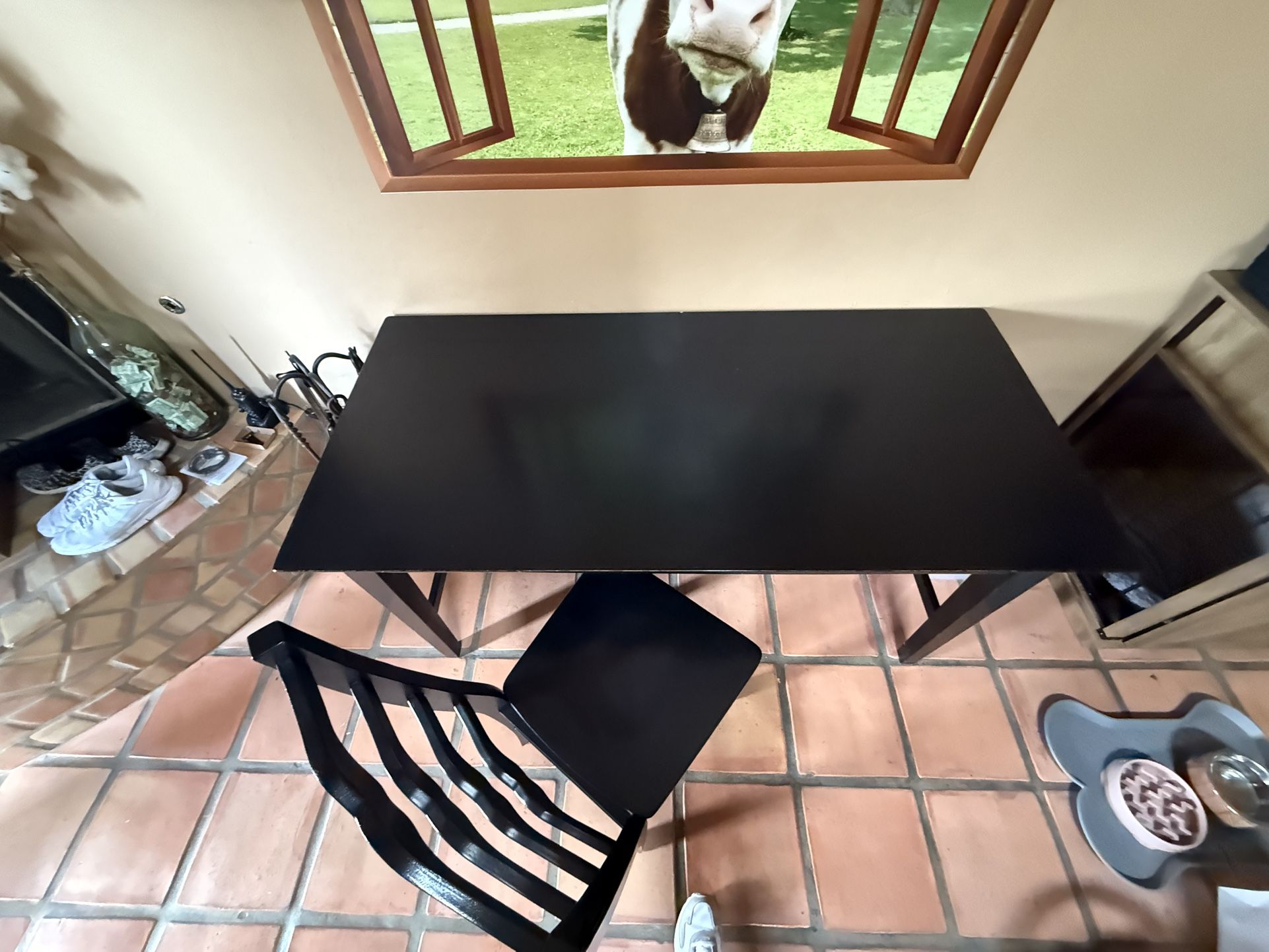 Desk/ Vanity/ Tv Stand 