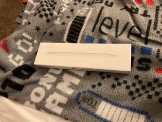 Apple Pencil in Box