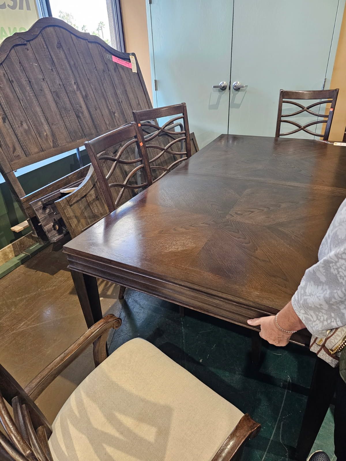 Table with 6 chairs for sale