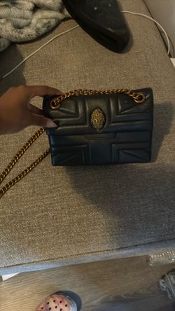 Kurt Geiger black medium