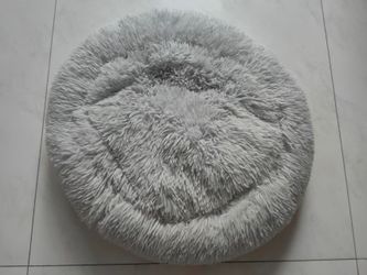 Plush Cat Bed or Dog Bed, Light Gray
