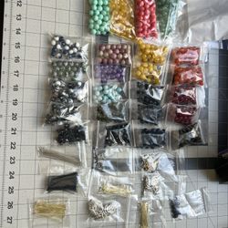 Crystal Beads And Keychain Hardware