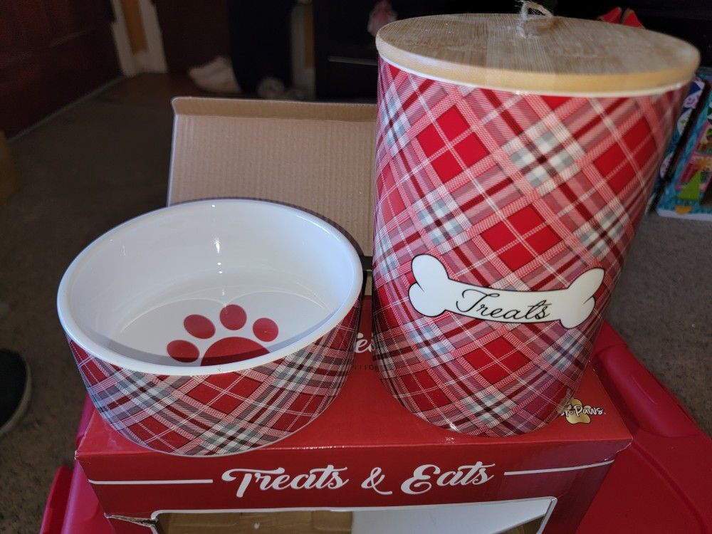 🙂NEW PET CERAMIC TREAT JAR AND BOWL