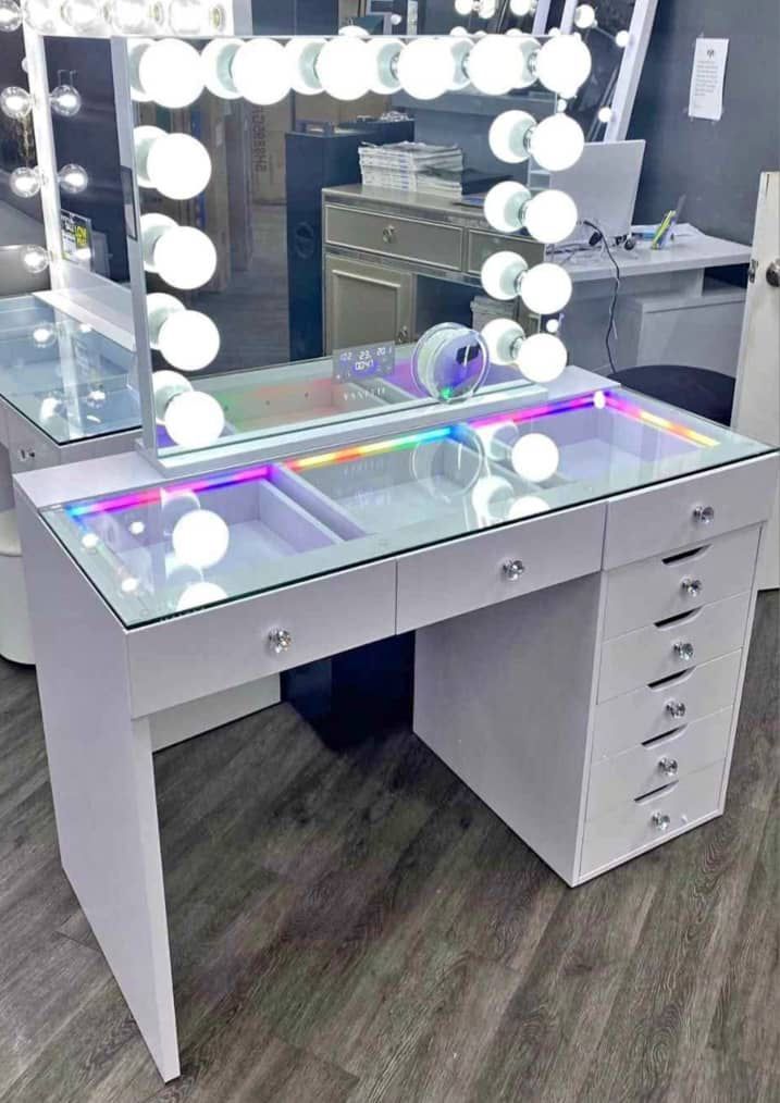 Super Vanity On Offer. Ask For Price