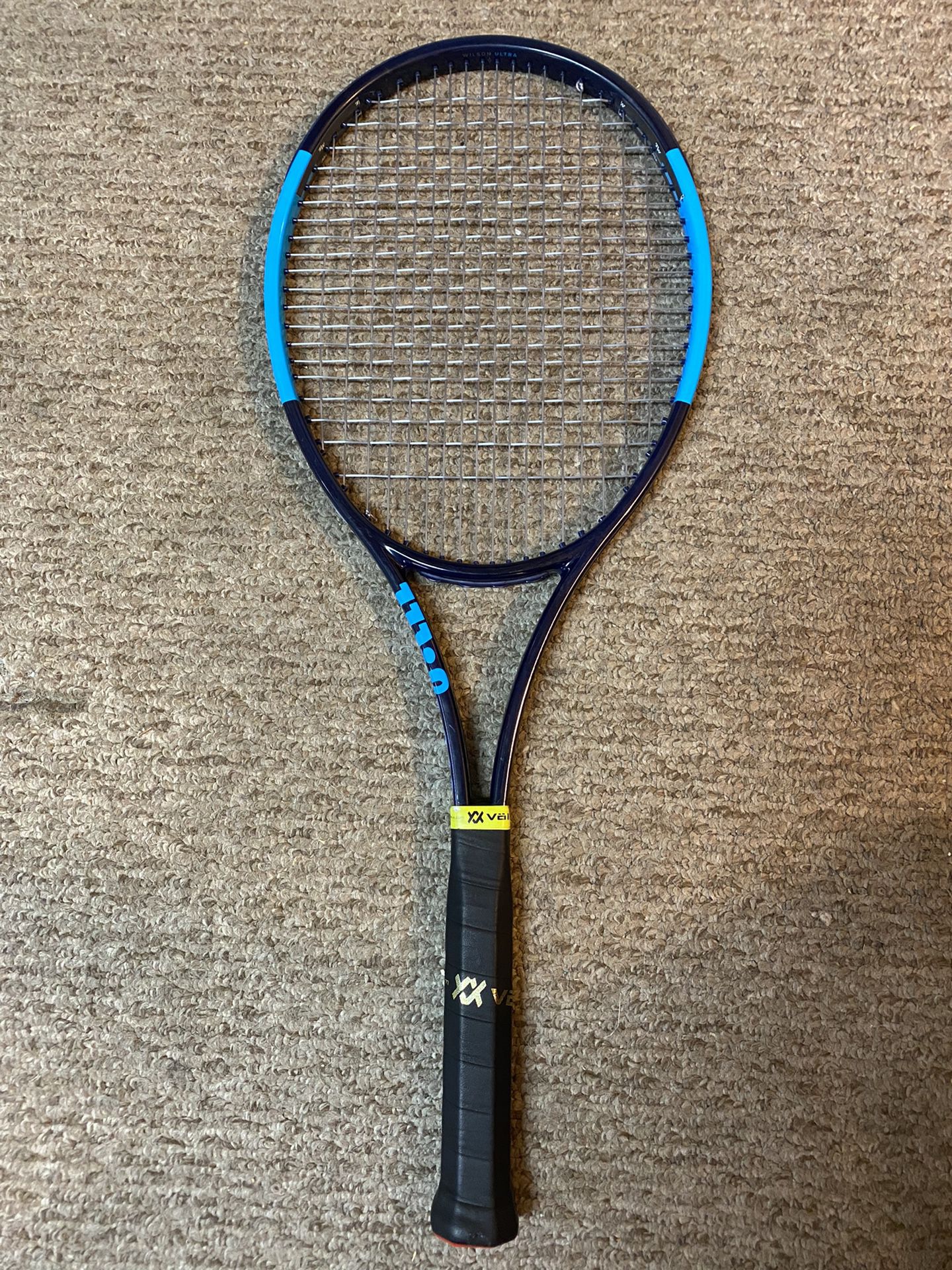 Wilson Ultra Tour Tennis Racket