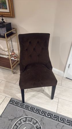 Elegant Dark Brown Tufted Accent Chair – $50 OBO