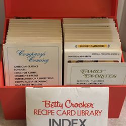 vintage 1970’s Betty Crocker recipe box set