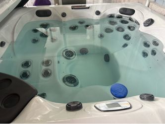 Hot tub