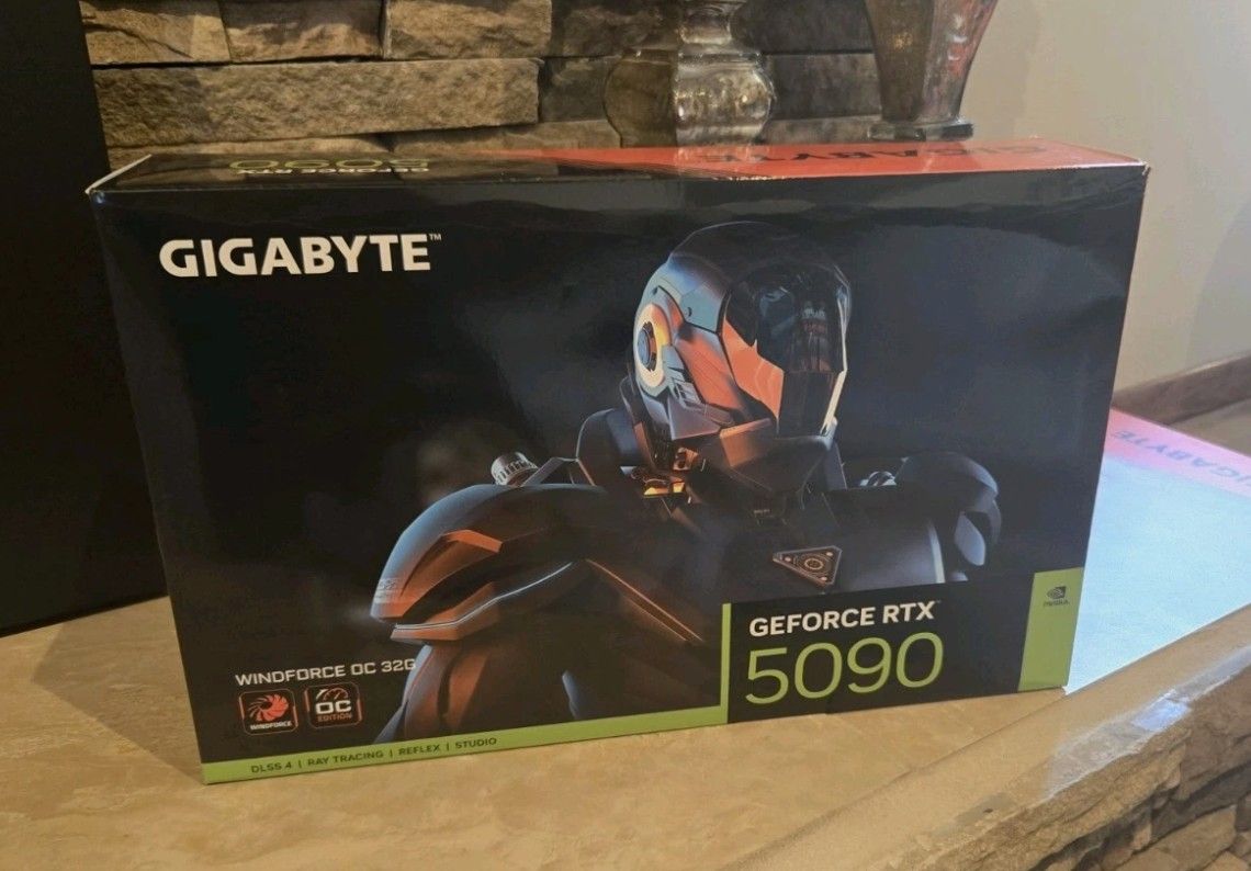 GIGABYTE RTX 5090 WINDFORCE 32G Graphics Card BRAND NEW