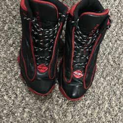 Jordan Pro Strong  Size 7 