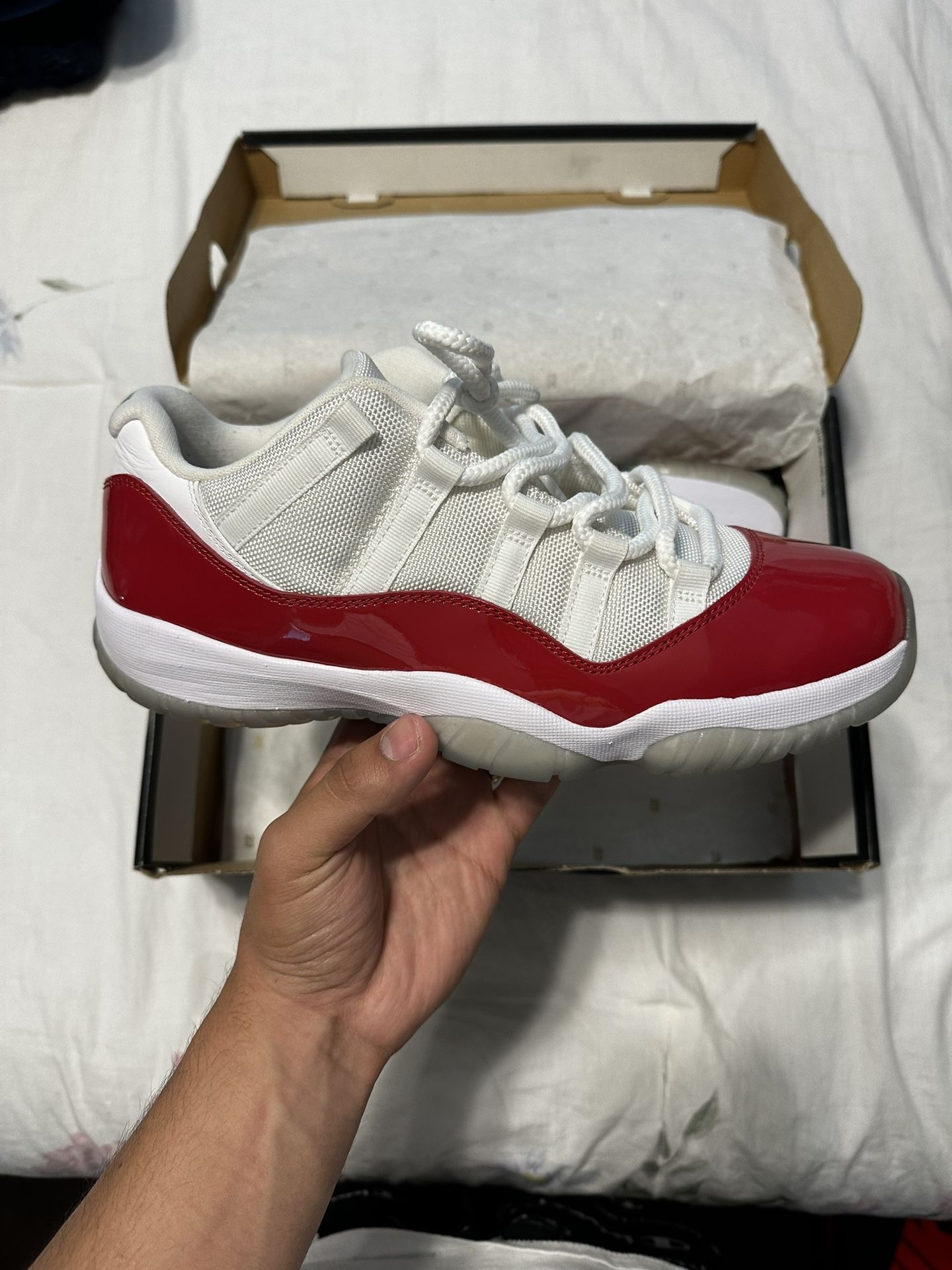 Jordan 11 Retro Low Cherry