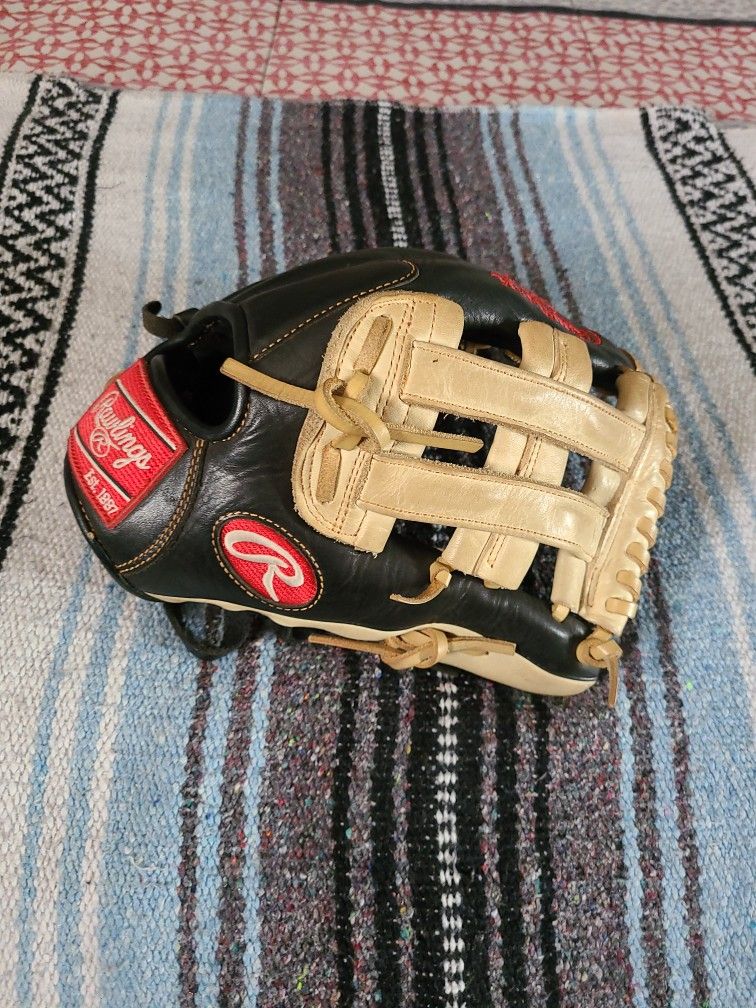 12ich Rawlings Bad Ass Glove