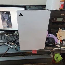 PlayStation 5 (PS5) Disc Edition – Well-Maintained!