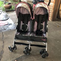 Twin Baby Stroller.     12 Wheeler Made By Jeep