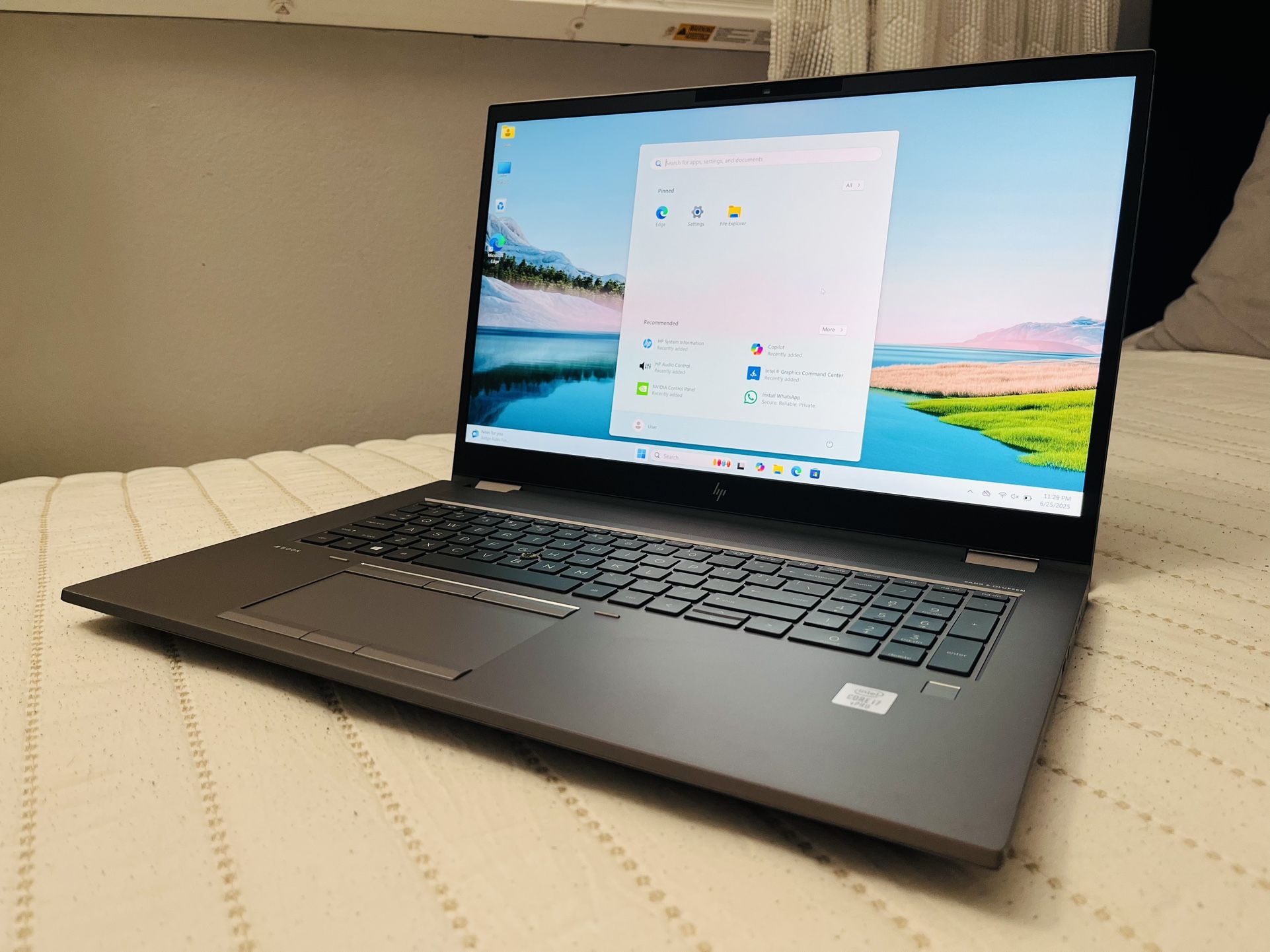 🔥 HP ZBook Fury 17 G7 – Core i7 | 48GB RAM | RTX 4000 8GB | 1.61TB Storage – Like New!