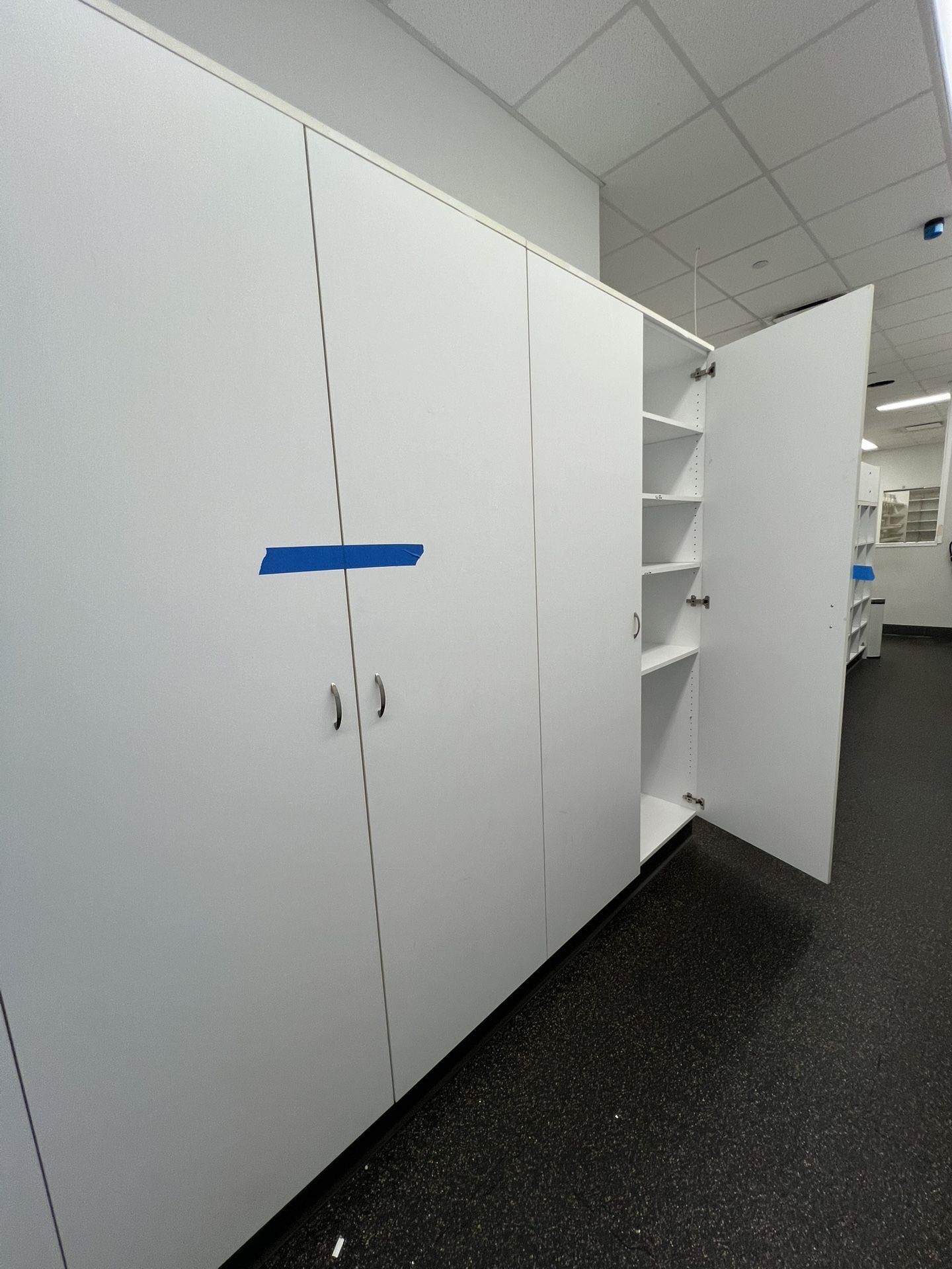 Like New Cabinets