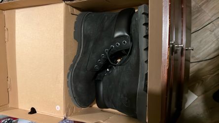 Black Timberland Boots