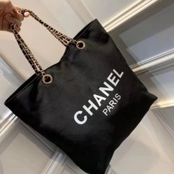Beautiful Gold chain Canvas Tote 