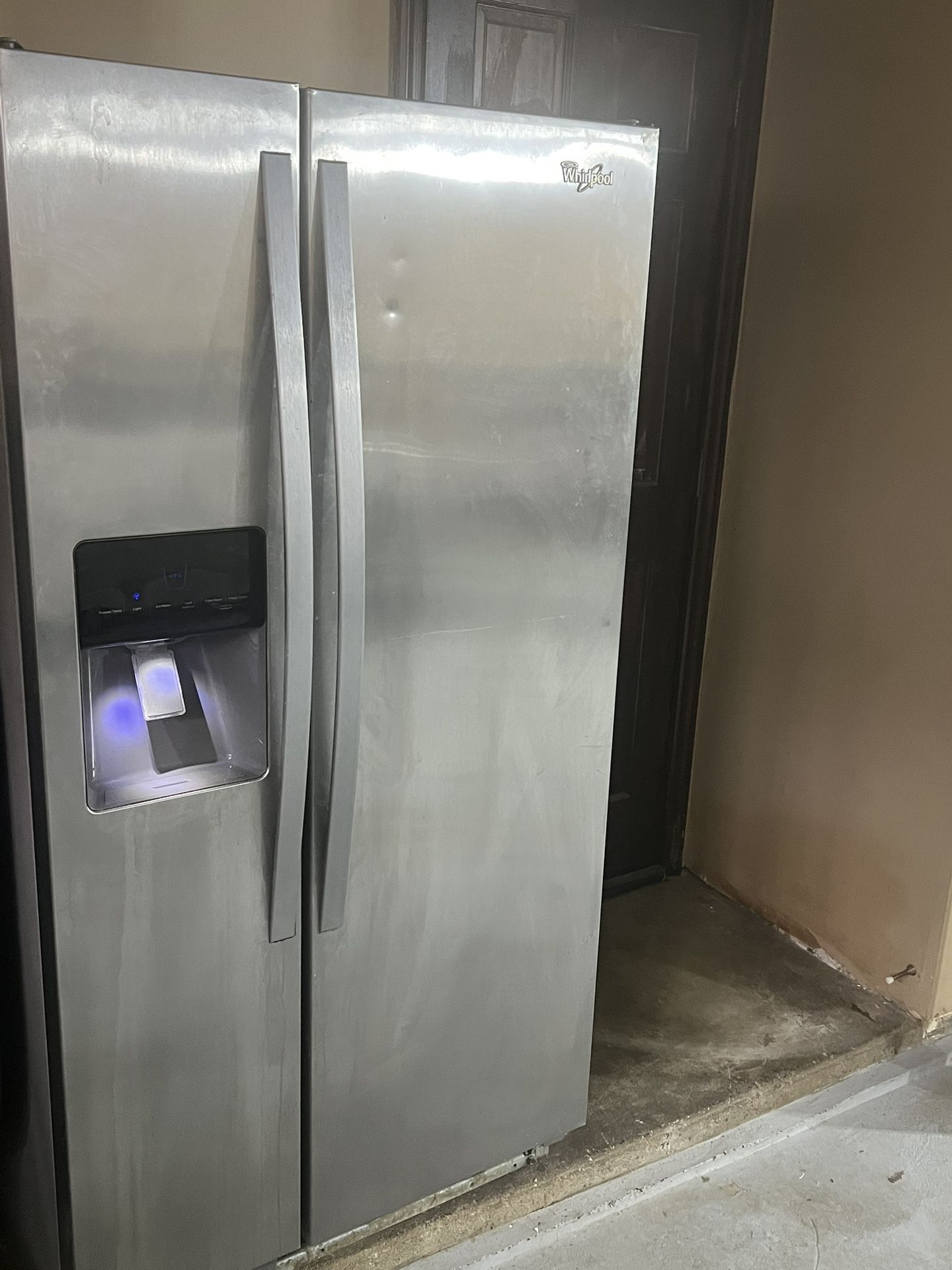 Whirlpool Refrigerator 21.6 Cu Ft