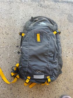 High Sierra 16L Backpack Gray and Yellow