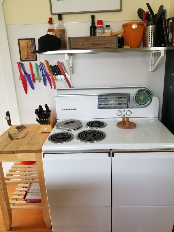 Vintage Classic Kenmore electric range oven for Sale in ...