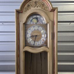 Trends Grandfather Clock