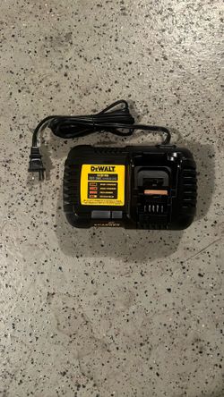 Dewalt 6ah 20v Battery Charger DCB1106