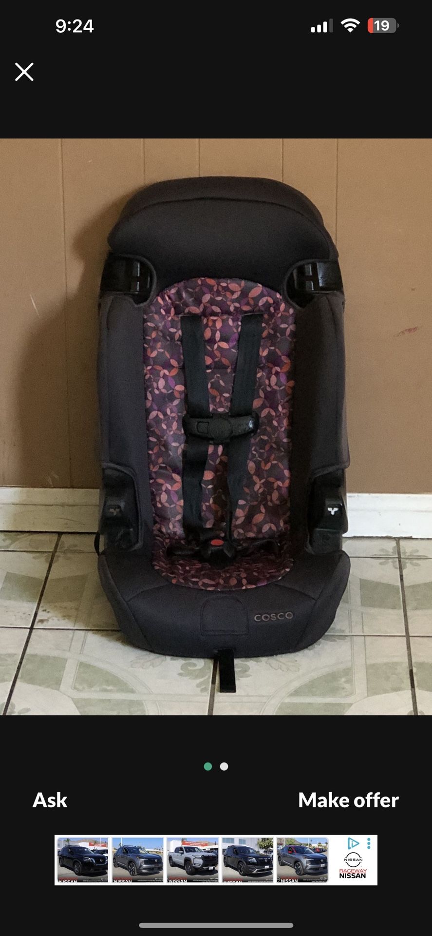 LIKE NEW CAR SEAT 2 IN 1 BOOSTER!!!!!