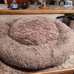 Dog Bed-M.  NEW