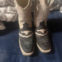 Cowboy Boots 