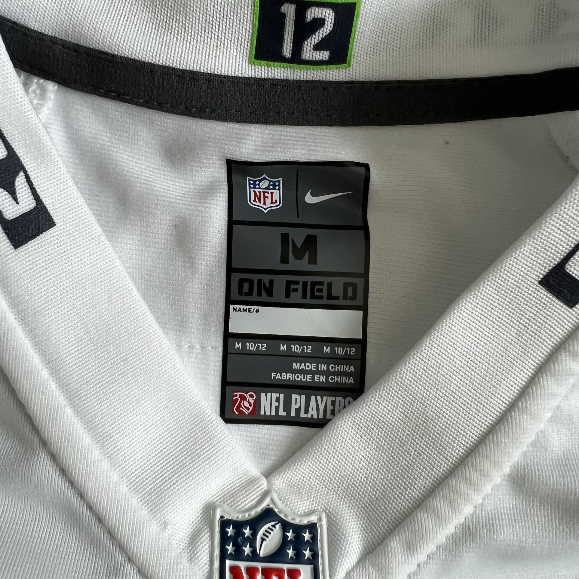 Nike Seattle Seahawks Russell Wilson Away Jersey Size M for Sale in  Seattle, WA - OfferUp