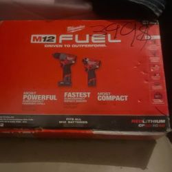 Milwaukee M12 Fuel 