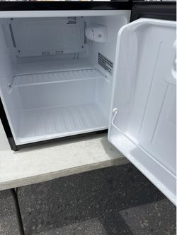 Small refrigerator