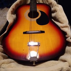 STELLA  HARMONY. BEUITFUL VINTAGE GUITAR