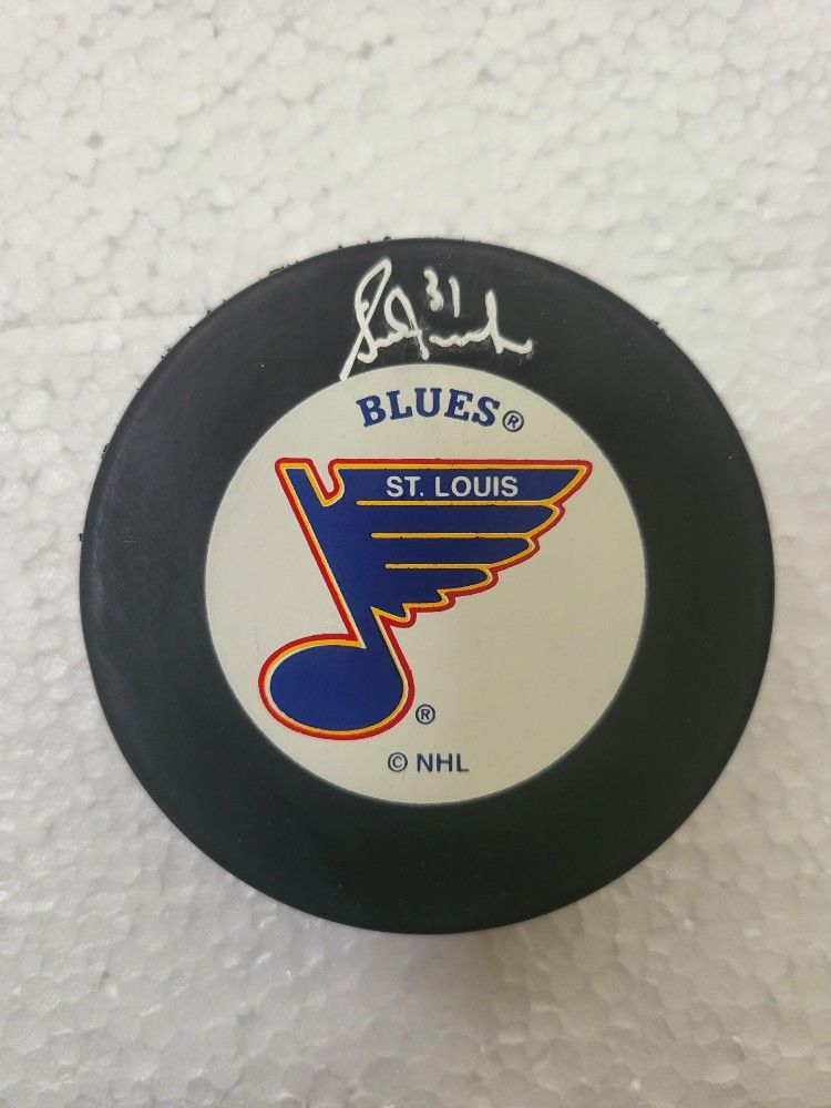 Grant Fuhr signed puck