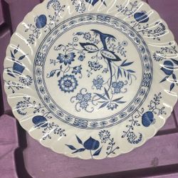 Johnson Brothers  12  Full Dishware Set 