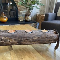 Wood And Horseshoe Candle Holder Centerpiece 