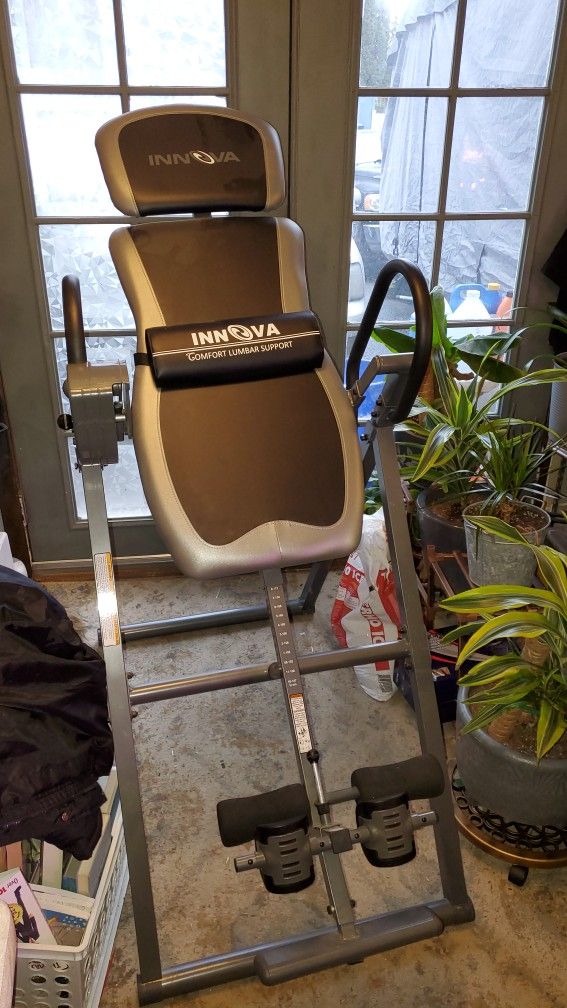 Innova Inversion Table 300lb Capacity Adjustable feet And Head rest