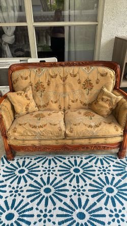 Loveseat