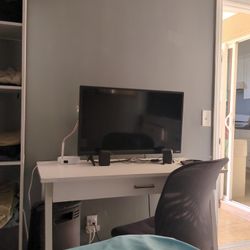 VIZIO Smart TV trading for Monitor 