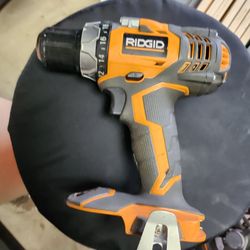 18V Ridgid Variable speed power drill