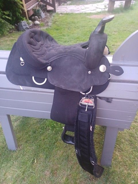 Wintec Suede Saddle 