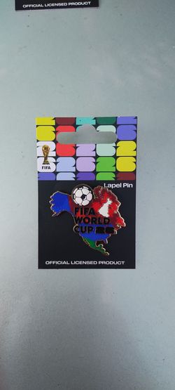 Pins and magnets FIFA soccer world cup  ///Broches y magnets para carro FIFA world cup
