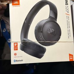 JBL TUNE 520BT