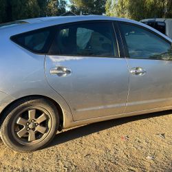 05 Prius Check Engine Light Is On As Quite A Few Codes. This Time Did Pass Smog Two Years Ago Mechanic Special Body Has Some Dense And Scratchcratches