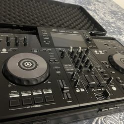 Pioneer XDJ RR + Akai MPD 226 