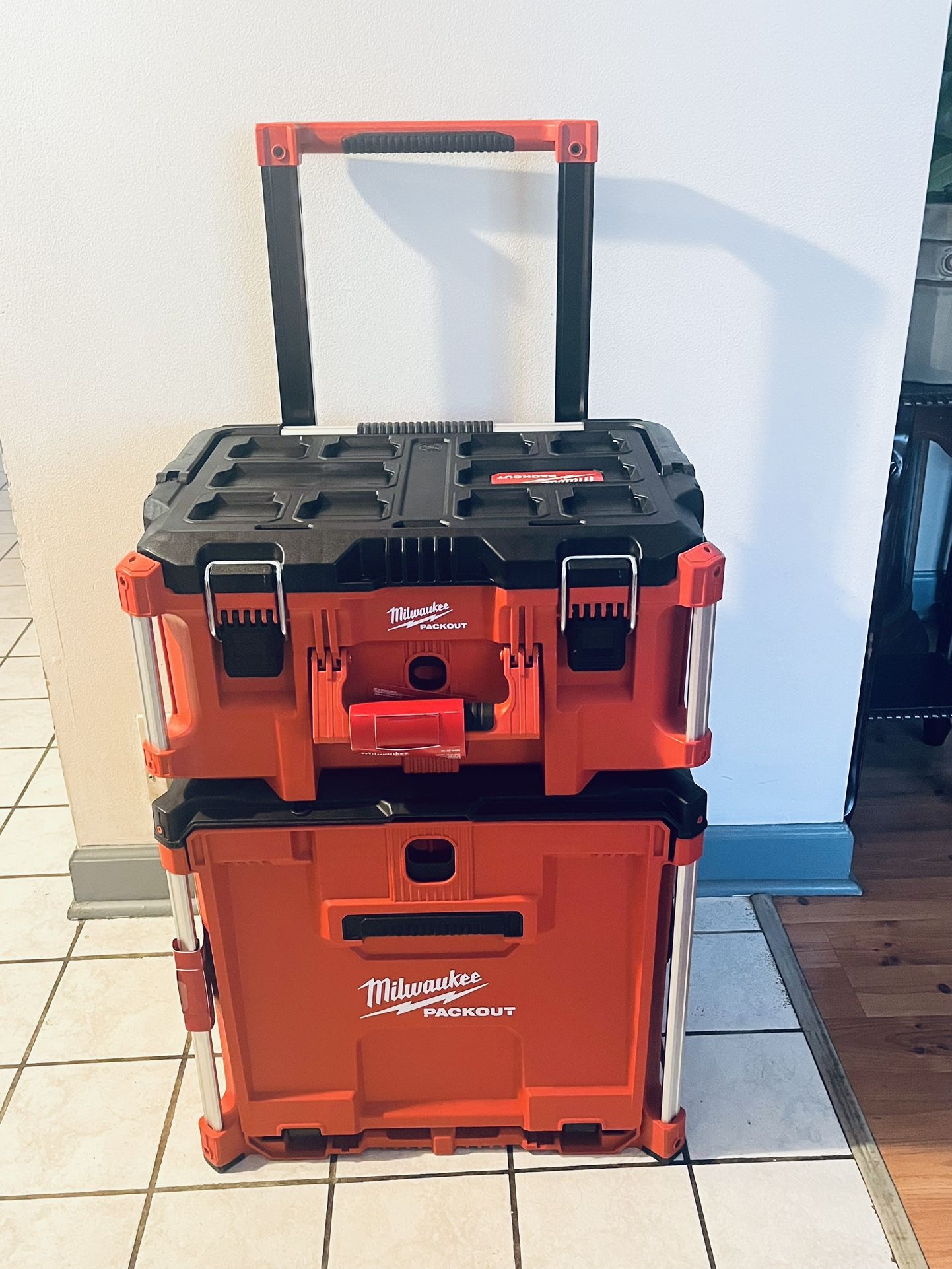 Milwaukee 19” Rolling Drawer Tool Box And Packout Tool Box Both For $300